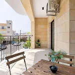 Epicurian Apartment