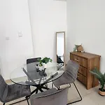 Epicurian Apartment